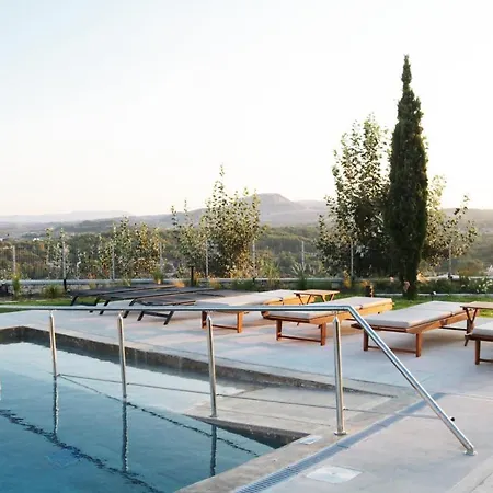 Maison A Rhodes With 66m2 Heated Pool On A 4800m2 Plot