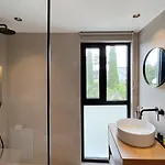 Villa Maison A Rhodes With 66m2 Heated Pool On A 4800m2 Plot *