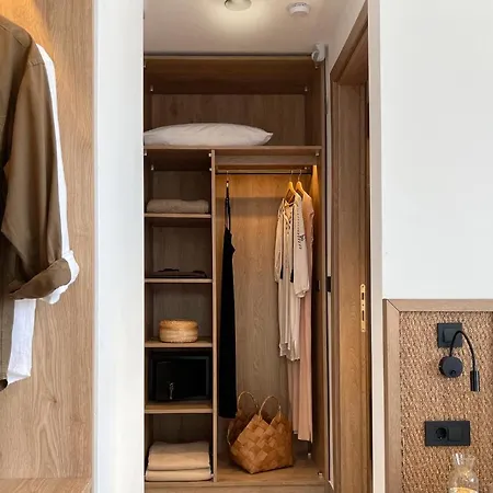 Maison A Rhodes With 66m2 Heated Pool On A 4800m2 Plot Koskinou (Rhodes)