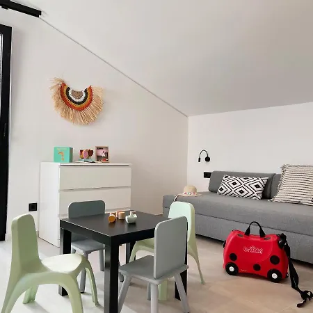 Maison A Rhodes With 66m2 Heated Pool On A 4800m2 Plot *