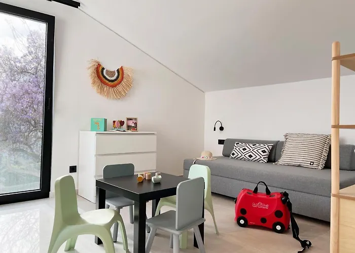 Maison A Rhodes With 66m2 Heated Pool On A 4800m2 Plot *