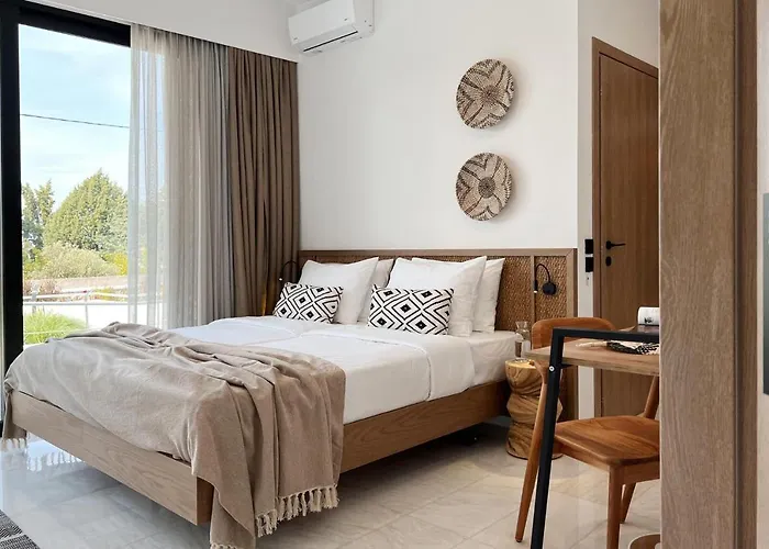 Maison A Rhodes With 66m2 Heated Pool On A 4800m2 Plot * Koskinou (Rhodes)